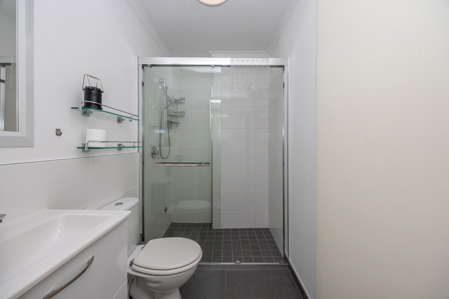 To Let 1 Bedroom Property for Rent in Rondebosch Western Cape